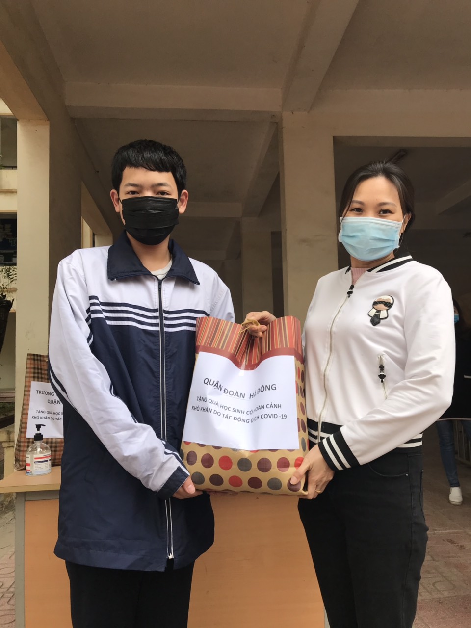 dd6ba676e60b1c55451a