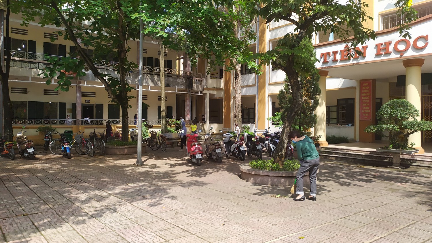 d93831c4bbe541bb18f4